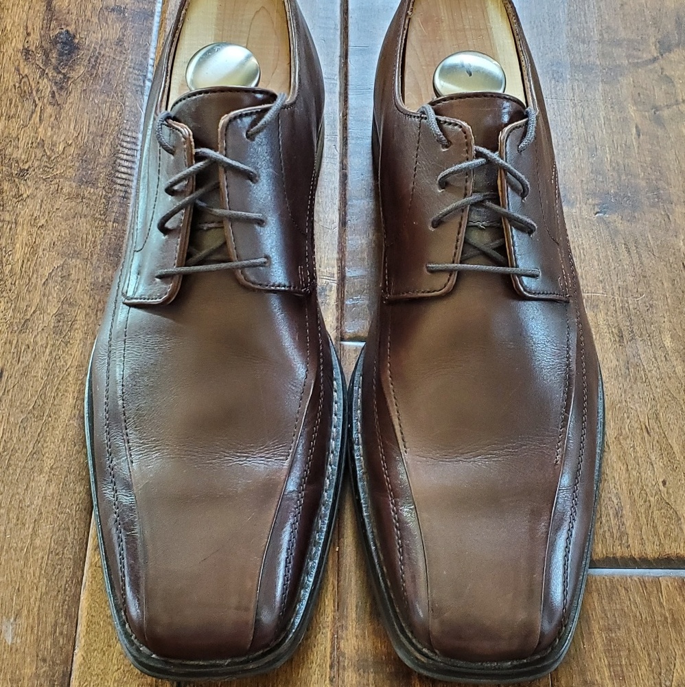 Men's Johnston and Murphy Brown Leather Shoes 9.5